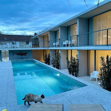 גריניאן Le Pavillon M, Chambres D'Hotes De Luxe Avec Piscine & Spa מראה חיצוני תמונה